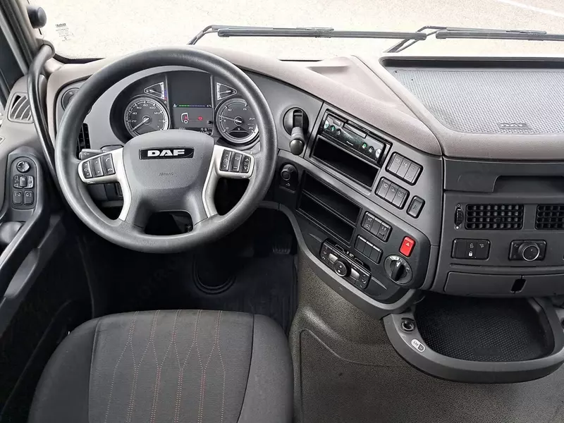 Тягач DAF XF 480 4X2 Tayanch yuk mashinalar