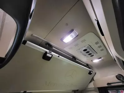 Тягач Mercedes Actros 1951 4X2