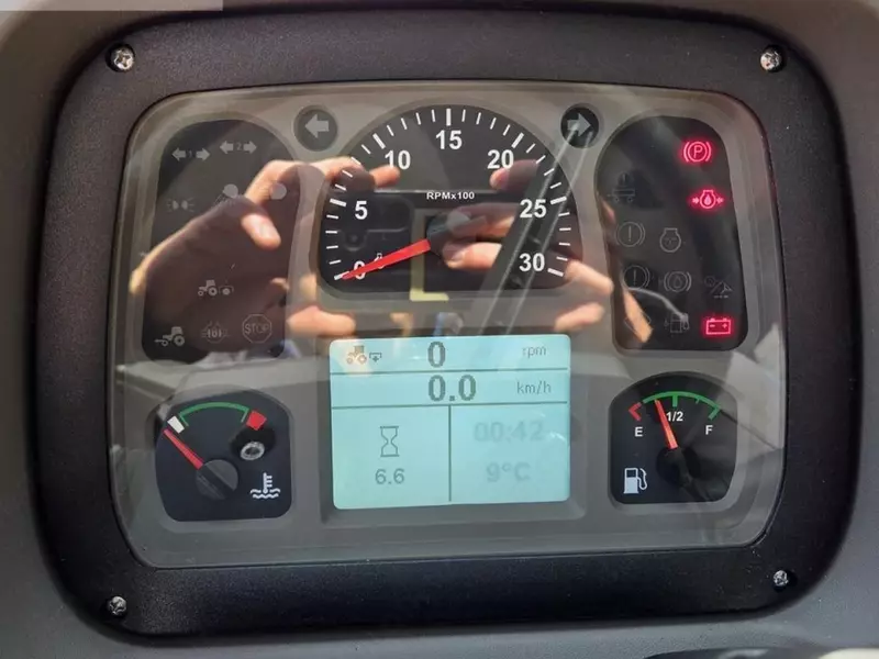 Трактор колесный Case-IH farmall 75 a (stage v)