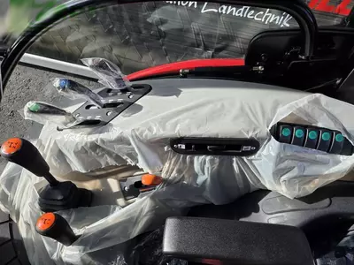 Трактор колесный Case-IH farmall 75 a (stage v)