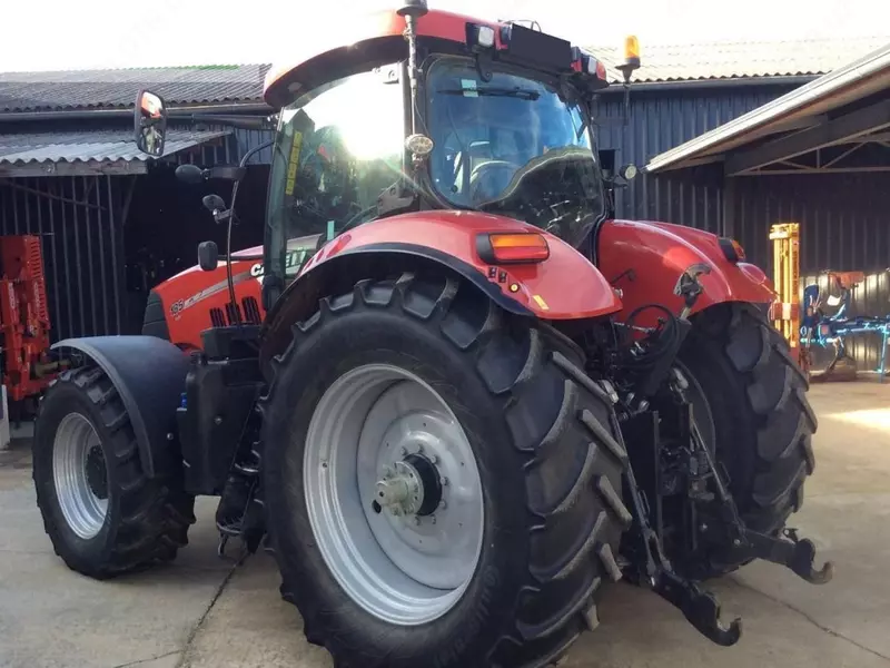 Трактор колесный Case-IH Puma 185 CVX Profi