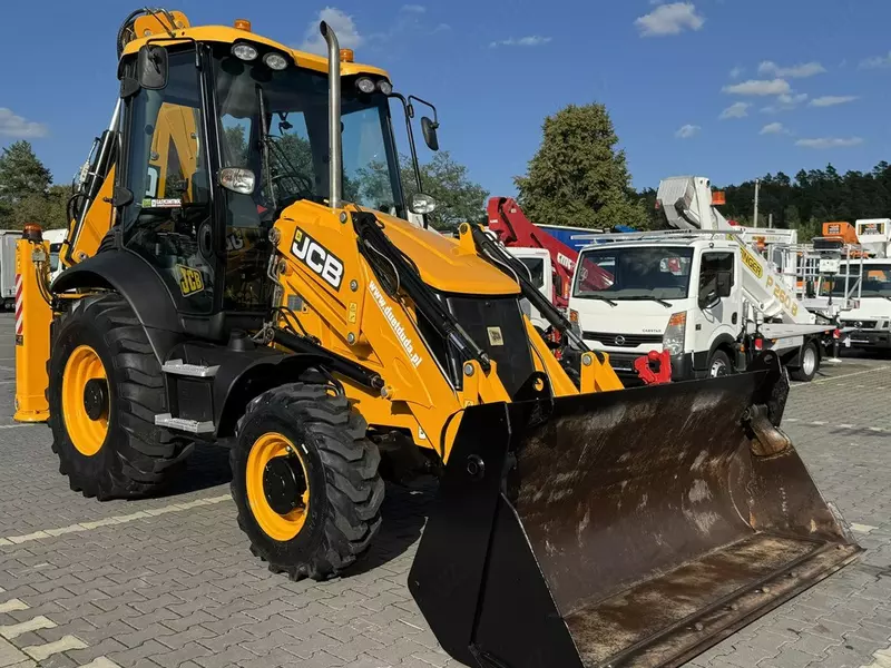 702 122 480 so'm Экскаватор-погрузчик JCB 3CX