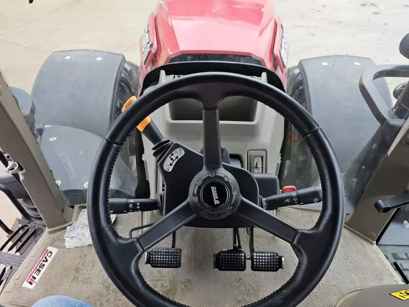 Case-IH Puma OPTUM 300 CVX g‘ildirakli traktori Traktorlar