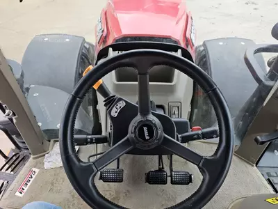 Case-IH Puma OPTUM 300 CVX g‘ildirakli traktori