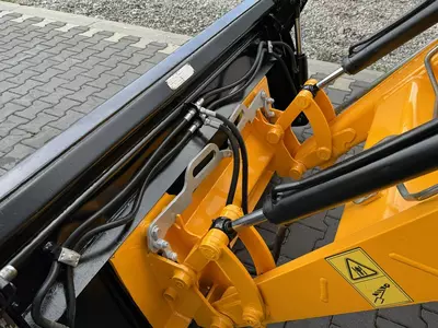 Экскаватор-погрузчик JCB MIDI CX Szybkozłącze Nowe Opony bez luzów i wycieków Super Stan Только в розницу