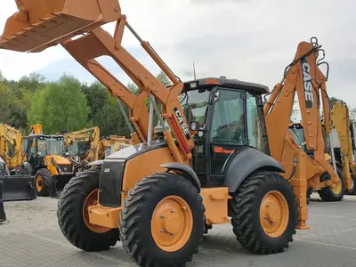 Экскаватор-погрузчик Case 695SR2-4PS