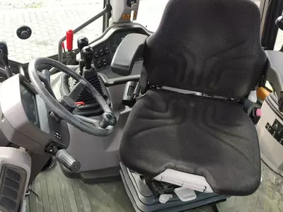 Volvo BL61B ekskavator yuklagichi