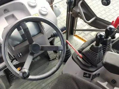 Volvo BL61B ekskavator yuklagichi