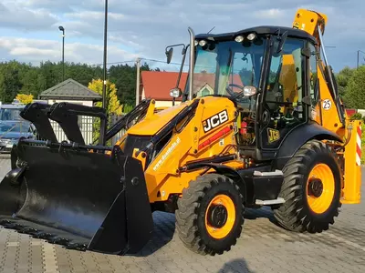 Экскаватор-погрузчик JCB 3CX