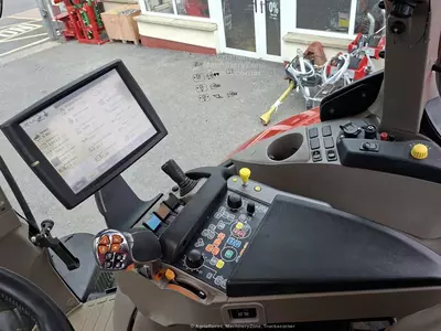 Трактор колесный Case IH PUMA CVX 240