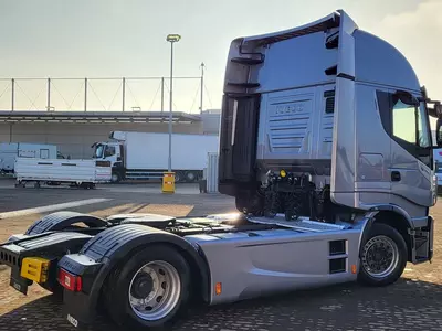 Тягач Iveco Stralis XP 480 4X2 Только в розницу