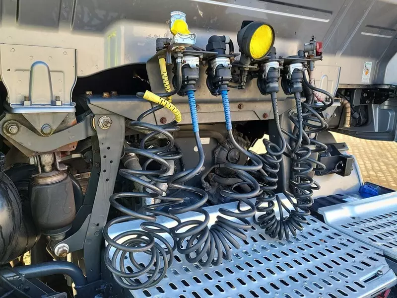 Iveco Stralis XP 480 4X2 yuk mashinasi "Fresh online"©️