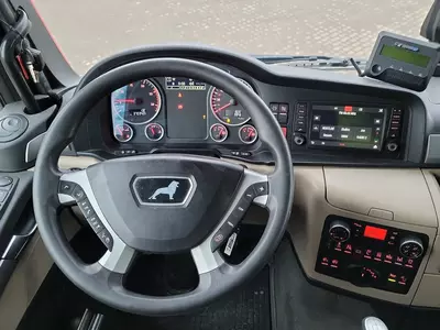 Тягач MAN TGS 33.500 6X6