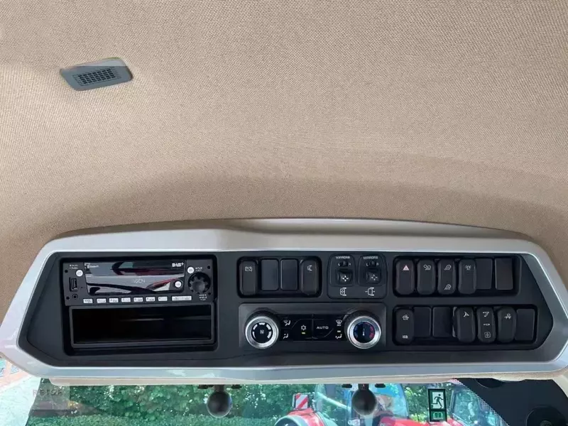 Трактор колесный Case IH Optum 300 CVXDrive AFS inkl. RTK 2 546 211 160 so'm - "Fresh online"©️