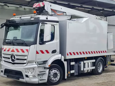 Mercedes Antos 1830 4X2 Time France Type: VST 248 NF (Коленчатая автовышка)