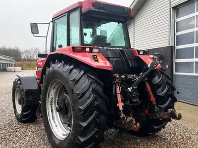   Трактор колесный Case IH Magnum 7120 1 ejers Nostalagi