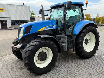 Трактор колесный New Holland T7040 Power Command