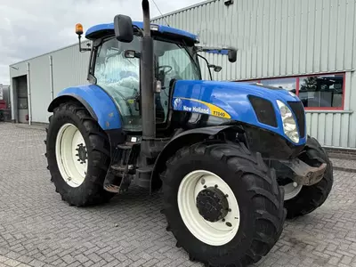   Трактор колесный New Holland T7040 Power Command