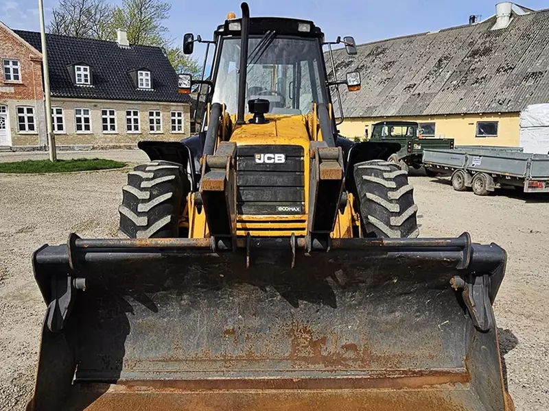   Экскаватор-погрузчик JCB 4CX eco T4i III B