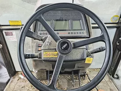 Колесный трактор Case MXM 190 Maxxum