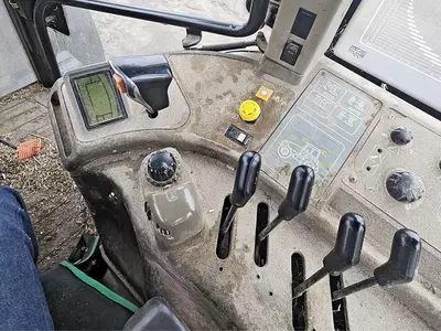 Колесный трактор Case MXM 190 Maxxum