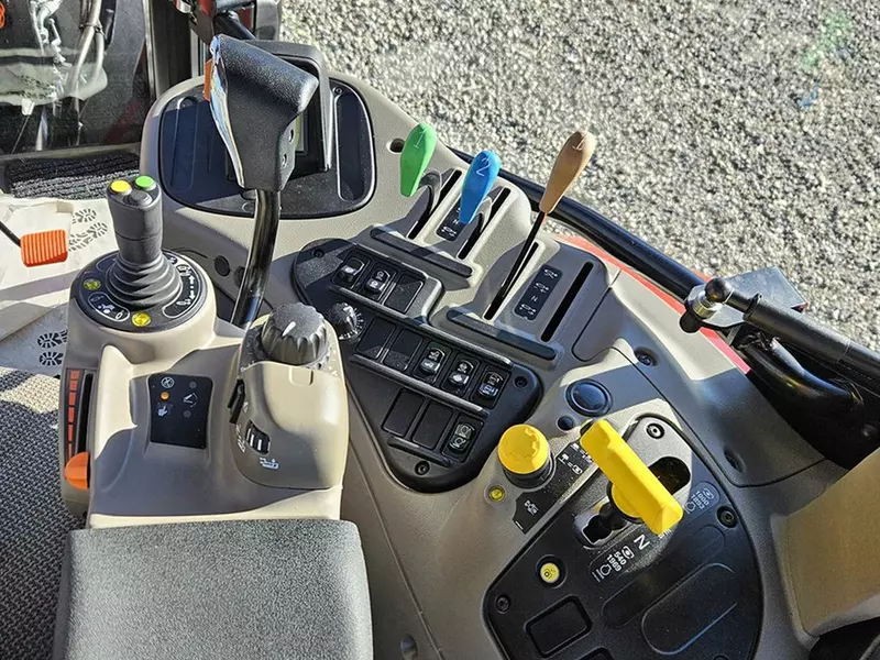  Колесный трактор CASE IH Puma 140  - Fresh online©️