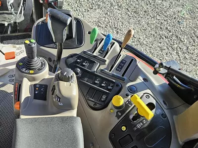 Колесный трактор CASE IH Puma 140