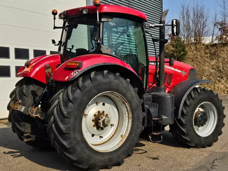  Колесный трактор CASE IH Puma 230 CVX Chakana savdo