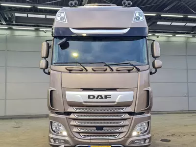 Тягач DAF XF 530 4X2