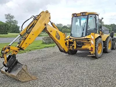  Экскаватор-погрузчик JCB 4CX Fresh online©️