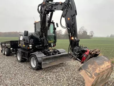  Колёсный экскаватор Takeuchi TB295 W Chakana savdo