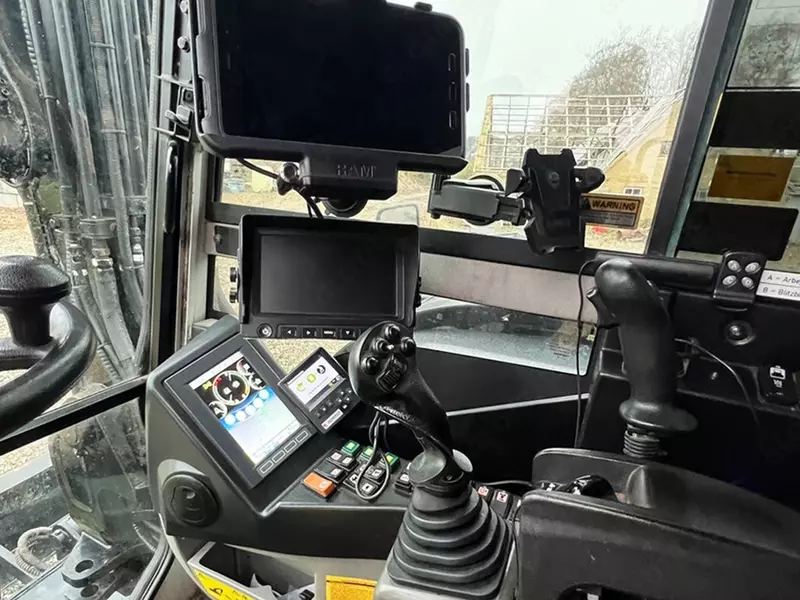  Takeuchi TB295 W g‘ildirakli ekskavator - Ekskovatorlar