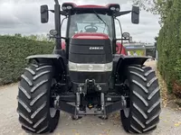   Колесный трактор Case IH PUMA 220
