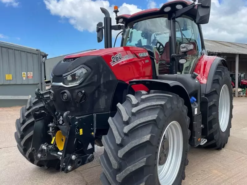 Колесный трактор Case IH Puma CVX 260
