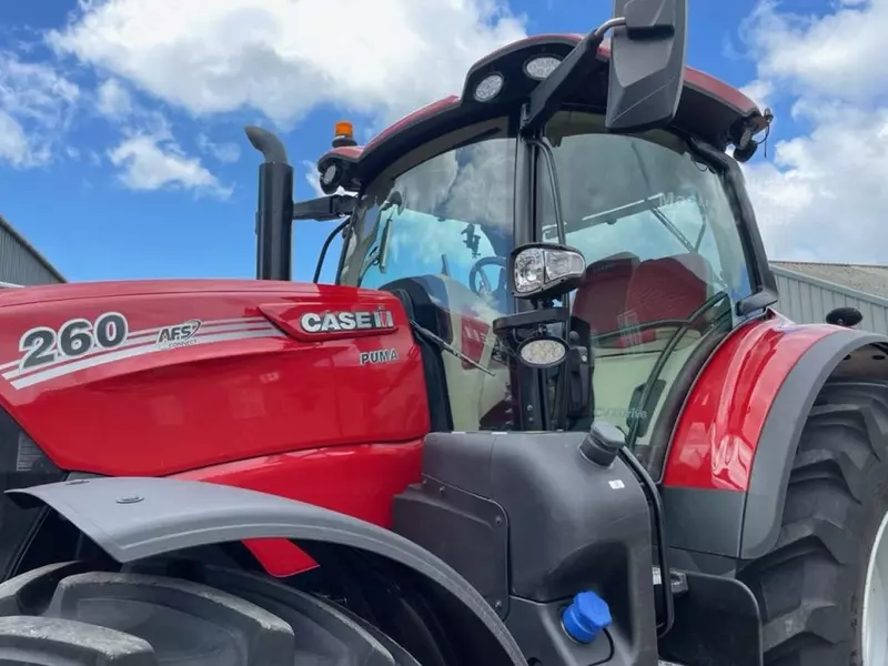  Колесный трактор Case IH Puma CVX 260 - 