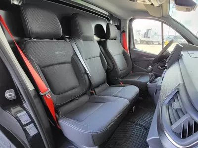 Фургон Renault Trafic 120pk (Электро)