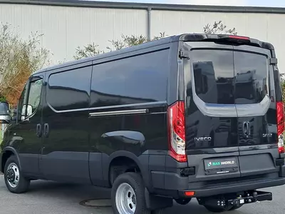  Iveco Daily 35C21 furgoni - 