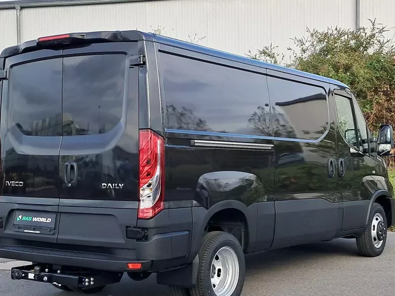  Фургон Iveco Daily 35C21 Только в розницу