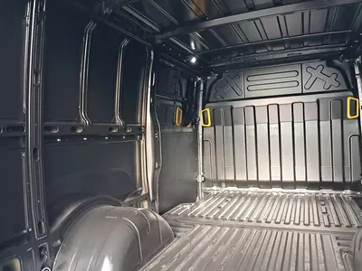 Фургон Iveco Daily 35C21