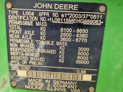 Трактор колесный John Deere 6115MC