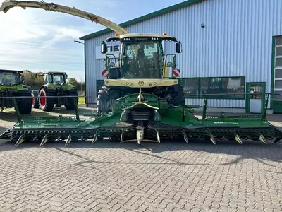   Кормоуборочный комбайн Krone BigX 780