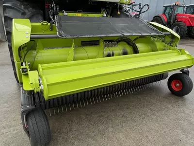 Кормоуборочный комбайн Claas Jaguar 950