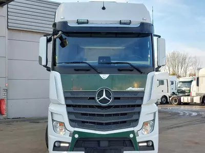   Тягач Mercedes Actros 1848 4X2