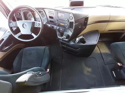 Тягач Mercedes Actros 1848 4X2