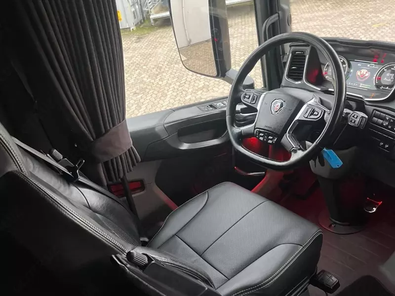  Scania S580 V8 NGS yuk mashinasi - Tayanch yuk mashinalar