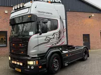 Тягач Scania R580 V8 Silver Griffin 033/100