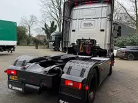  Тягач Scania R580 V8 Silver Griffin 033/100 Fresh online©️