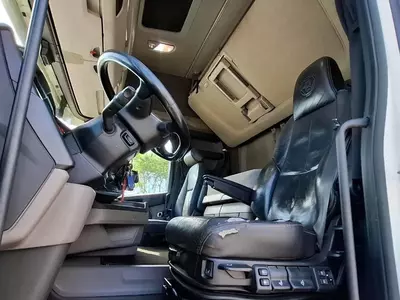 Scania NGS R650 V8 yuk mashinasi