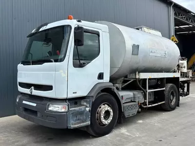 Автогудронатор Renault Rincheval - 9000 литров