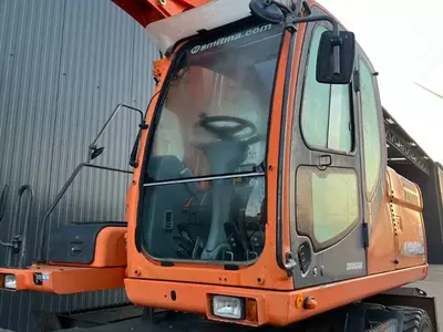  Колесные экскаватор Doosan DX170W Fresh online©️